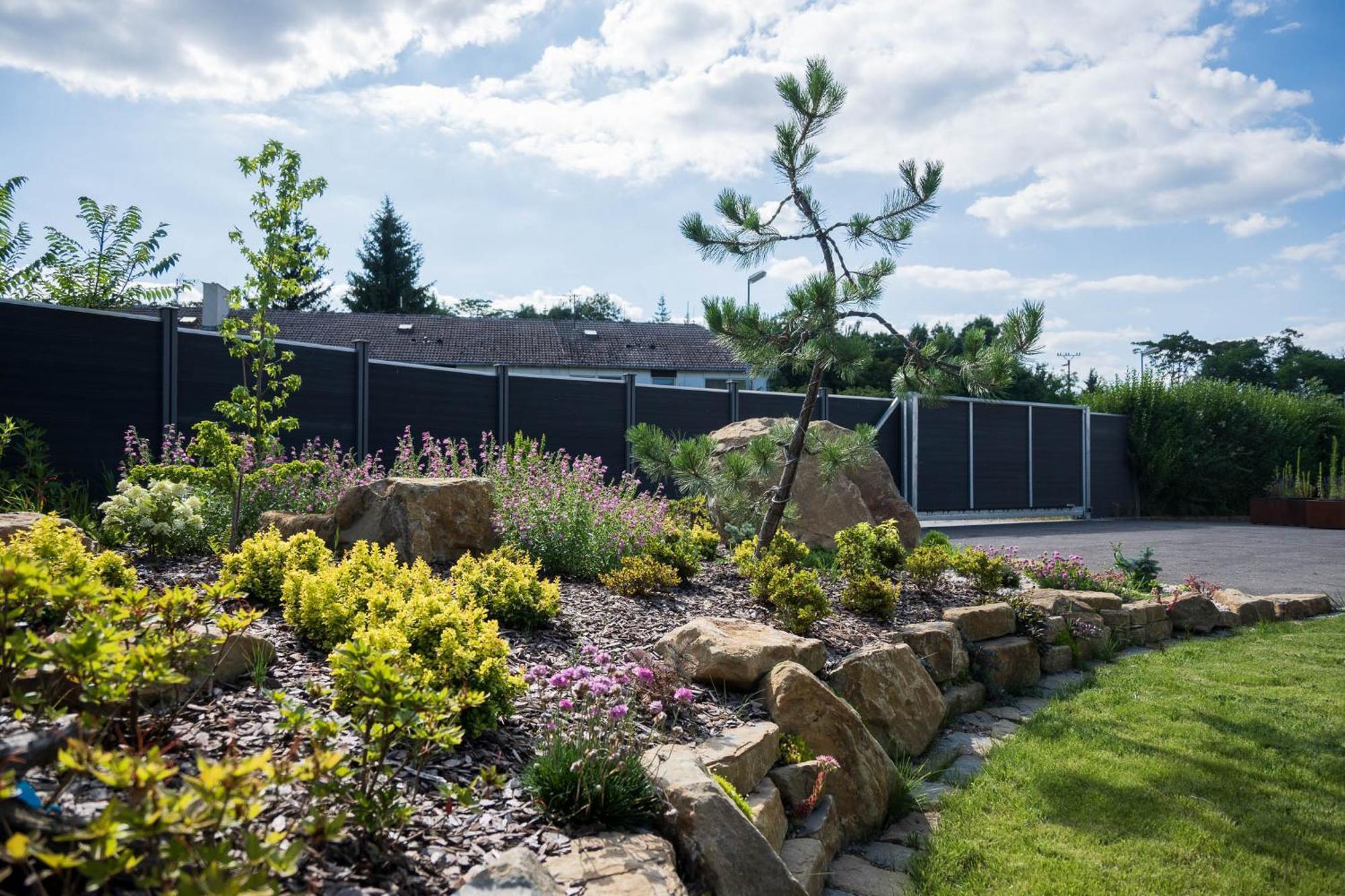 Veltlin Bed & Wine Hotel Valtice Exterior photo